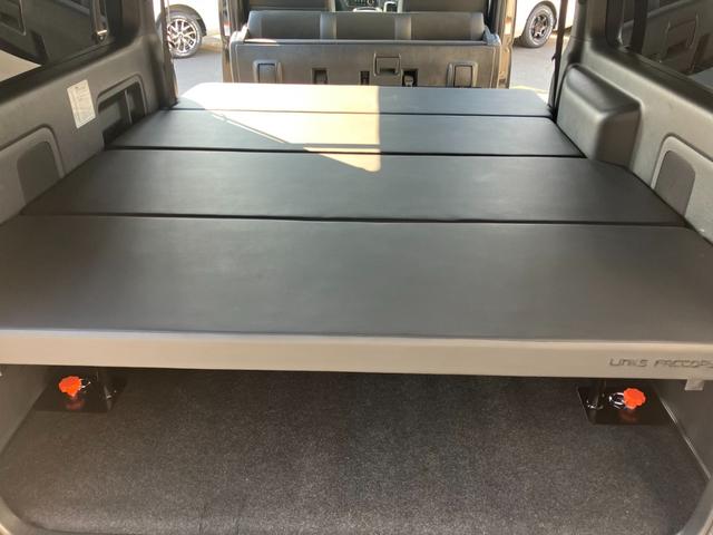 ハイエースバン スーパーＧＬ　ダークプライムＩＩ　４ＷＤ／１５インチアルミホイール／ベッドキット／カロッツェリアナビ／フルセグＴＶ／衝突軽減ブレーキ／（33枚目）