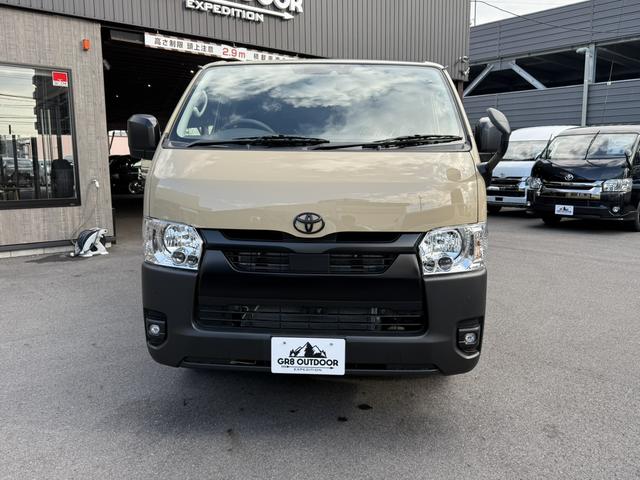 ハイエースバン ロングスーパーＧＬ　新車未登録／４ＷＤ／アースカラーパッケージ／アルパインディスプレイオーディオ／１６インチアルミ／マッドフラップ（18枚目）