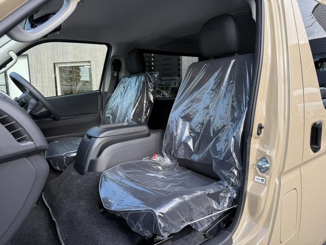 ハイエースバン ロングスーパーＧＬ　新車未登録／４ＷＤ／アースカラーパッケージ／アルパインディスプレイオーディオ／１６インチアルミ／マッドフラップ（33枚目）