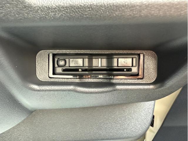 ハイエースバン ロングスーパーＧＬ　新車未登録／４ＷＤ／アースカラーパッケージ／アルパインディスプレイオーディオ／１６インチアルミ／マッドフラップ（39枚目）