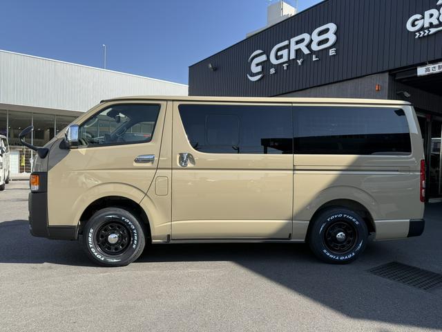 ハイエースバン ロングスーパーＧＬ　寒冷地仕様／丸目ヘッドライト／ベットキット／床張りキット／アルパインＢＩＧ－Ｘ／後席モニター／１５インチホイール（17枚目）