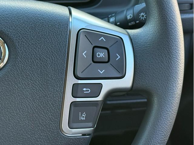 ハイエースワゴン ＧＬ　４列１０人乗り／１５インチアルミホイール／パノラミックビューモニター／デジタルインナーミラー／衝突軽減ブレーキ／片側電動スライドドア／ＡＣ１００Ｖ／ＬＥＤヘッドライト／スマートキー／プッシュスタート（44枚目）