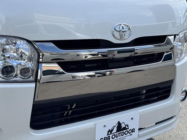 ハイエースバン スーパーＧＬ　ダークプライム　４ＷＤ／１６インチアルミ／ベッドキット／社外ショックアブソーバー／ＧＲ８センターコンソール／フロントエアロ（22枚目）