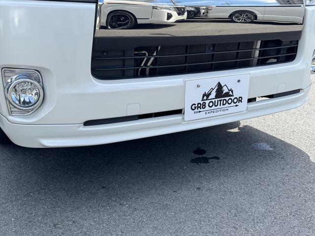 ハイエースバン スーパーＧＬ　ダークプライム　４ＷＤ／１６インチアルミ／ベッドキット／社外ショックアブソーバー／ＧＲ８センターコンソール／フロントエアロ（23枚目）