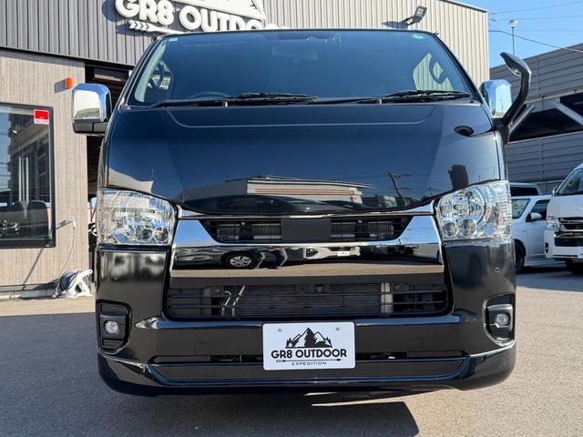 ハイエースバン スーパーGL ダークプライムII バッドフェイス/essex17インチAW/純正ナビ/パノラミックビューモニター/TSS/パワースライドドア/ローダウン/床張り/ベッドキット/キャンピングカー(13枚目)
