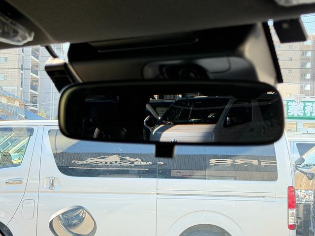 ハイエースバン スーパーGL ダークプライムII バッドフェイス/essex17インチAW/純正ナビ/パノラミックビューモニター/TSS/パワースライドドア/ローダウン/床張り/ベッドキット/キャンピングカー(35枚目)