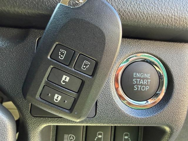 ハイエースバン スーパーGL ダークプライムII バッドフェイス/essex17インチAW/純正ナビ/パノラミックビューモニター/TSS/パワースライドドア/ローダウン/床張り/ベッドキット/キャンピングカー(42枚目)