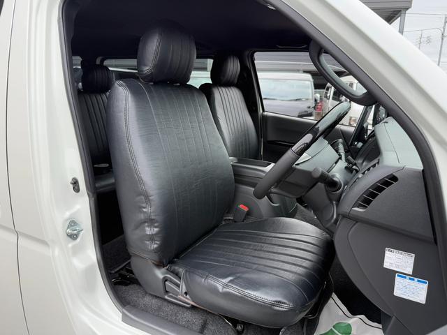 ハイエースバン ロングスーパーＧＬ　ダークプライムＳ　４ＷＤ／寒冷地仕様／２０周年記念モデル／１６インチアルミ／アルパインＢＩＧ－Ｘ／ベッドキット／シートカバー（28枚目）