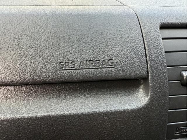 ハイエースバン ＤＸ　４ＷＤ／１６インチアルミホイール／丸目ヘッドライト／アルパインＢＩＧ－Ｘ／ベッドキット／デジタルインナーミラー（35枚目）