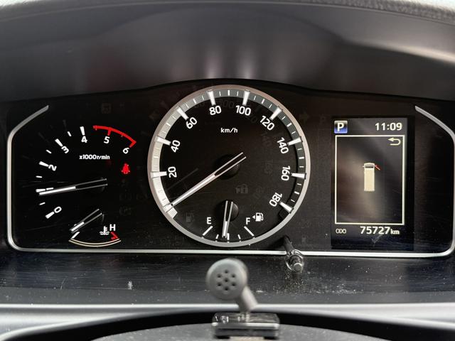 ハイエースバン ＤＸ　４ＷＤ／１６インチアルミホイール／丸目ヘッドライト／アルパインＢＩＧ－Ｘ／ベッドキット／デジタルインナーミラー（40枚目）