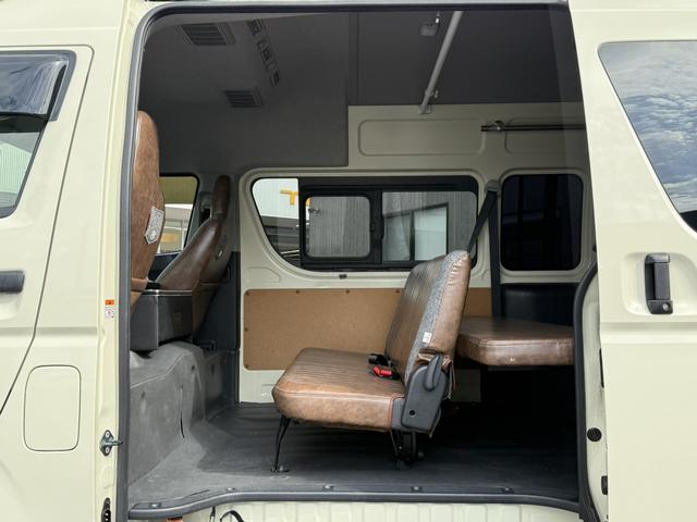 ハイエースバン ＤＸ　４ＷＤ／１６インチアルミホイール／丸目ヘッドライト／アルパインＢＩＧ－Ｘ／ベッドキット／デジタルインナーミラー（49枚目）