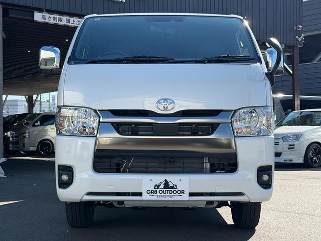 ハイエースバン ロングスーパーＧＬ　ダークプライムＳ　登録済未使用車／２０周年記念車／４ＷＤ／衝突軽減ブレーキ／デジタルインナーミラー／パノラミックビューモニター（16枚目）