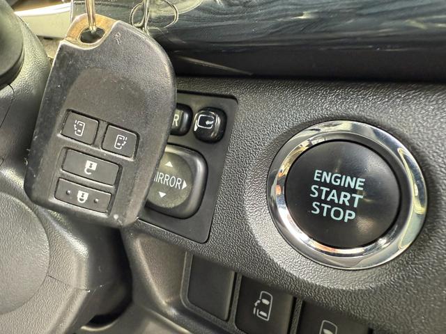 ハイエースバン スーパーGL ダークプライム 16インチアルミ/アルパインBIG-X/後席モニター/BOXベッドキット/フロントエアロ/バッドフェイスボンネット/社外センターコンソール/両側電動スライドドア/社外テールランプ/キャンピングカー(38枚目)