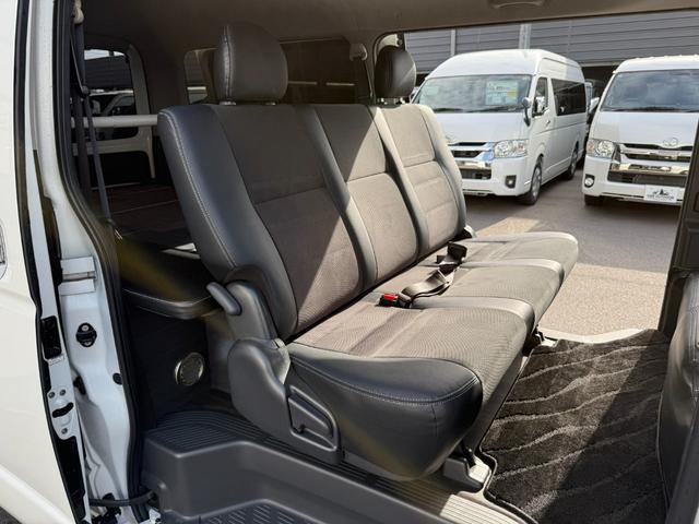 ハイエースバン スーパーGL ダークプライム 16インチアルミ/アルパインBIG-X/後席モニター/BOXベッドキット/フロントエアロ/バッドフェイスボンネット/社外センターコンソール/両側電動スライドドア/社外テールランプ/キャンピングカー(50枚目)