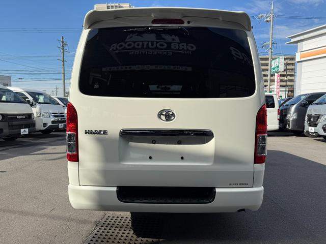 ハイエースバン ロングDX GLパッケージ マニュアル車/ローダウン/17インチアルミホイール/ベッドキット/フロントエアロ/床張り/シートカバー/カロッツェリア7インチナビ/フルセグTV/ETC/LEDヘッドライト/キーレス/キャンピングカー(17枚目)