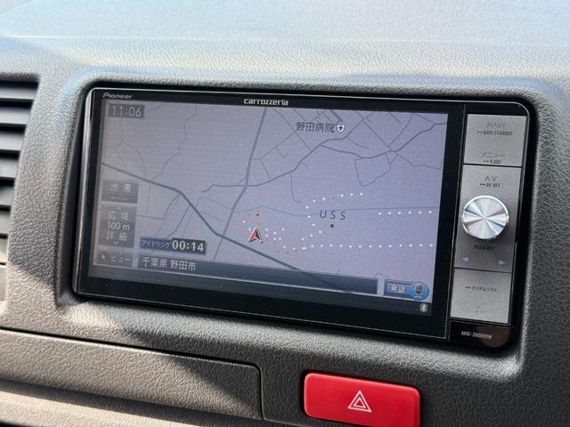 ハイエースバン ロングDX GLパッケージ マニュアル車/ローダウン/17インチアルミホイール/ベッドキット/フロントエアロ/床張り/シートカバー/カロッツェリア7インチナビ/フルセグTV/ETC/LEDヘッドライト/キーレス/キャンピングカー(37枚目)