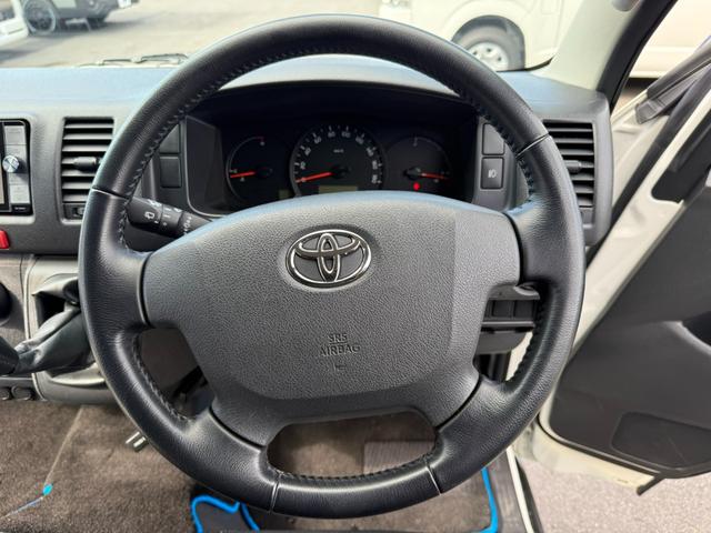 ハイエースバン ロングDX GLパッケージ マニュアル車/ローダウン/17インチアルミホイール/ベッドキット/フロントエアロ/床張り/シートカバー/カロッツェリア7インチナビ/フルセグTV/ETC/LEDヘッドライト/キーレス/キャンピングカー(38枚目)