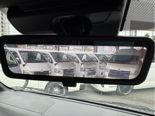 ハイエースバン スーパーＧＬ　ダークプライムＩＩ　寒冷地仕様／４ＷＤ／１６インチアルミホイール／ＴＲＤマッドフラップ／ベットキット／床張りキット／フロントエアロ（41枚目）