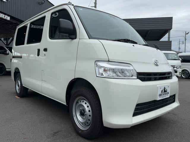 タウンエースバン GL 登録済未使用車/4WD/7インチナビ/ETC/バックカメラ/衝突軽減ブレーキ/純正ホイール/コーナーセンサー/アイドリングストップ/キーレスエントリー/助手席エアバッグ/パワーウインドウ(12枚目)