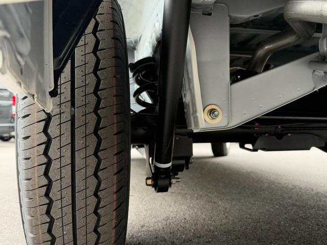 タウンエースバン GL 登録済未使用車/4WD/7インチナビ/ETC/バックカメラ/衝突軽減ブレーキ/純正ホイール/コーナーセンサー/アイドリングストップ/キーレスエントリー/助手席エアバッグ/パワーウインドウ(31枚目)