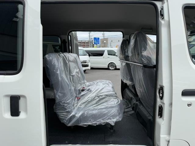 タウンエースバン GL 登録済未使用車/4WD/7インチナビ/ETC/バックカメラ/衝突軽減ブレーキ/純正ホイール/コーナーセンサー/アイドリングストップ/キーレスエントリー/助手席エアバッグ/パワーウインドウ(50枚目)