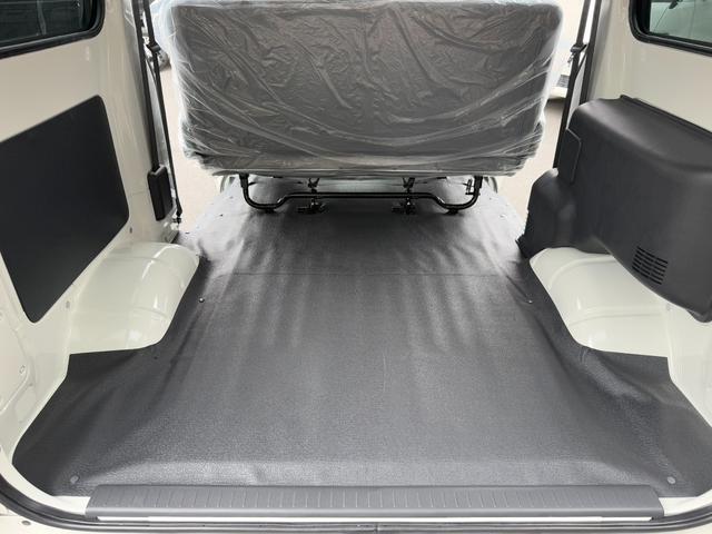 タウンエースバン GL 登録済未使用車/4WD/7インチナビ/ETC/バックカメラ/衝突軽減ブレーキ/純正ホイール/コーナーセンサー/アイドリングストップ/キーレスエントリー/助手席エアバッグ/パワーウインドウ(54枚目)