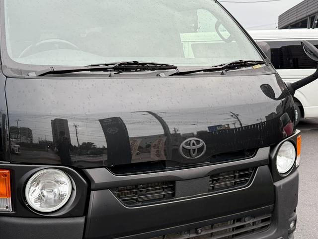 ハイエースバン スーパーGL ダークプライムII 4WD/寒冷地仕様/丸目ヘッドライト/16インチアルミ/デジタルインナーミラー/パノラミックビューモニター(22枚目)