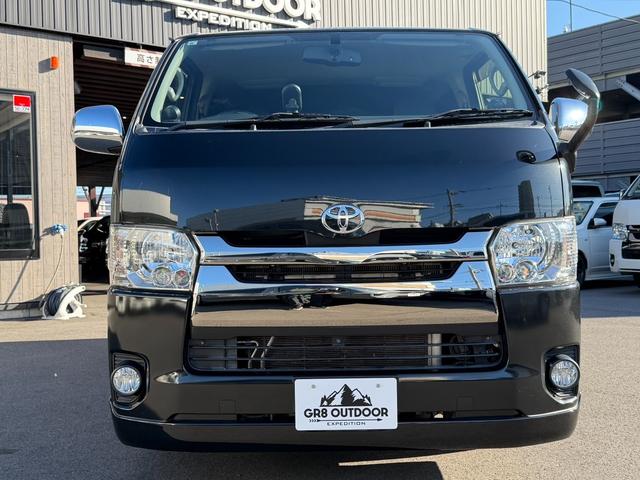 ハイエースバン スーパーＧＬ　ダークプライム　寒冷地仕様／ローダウン／１６インチアルミ／ベッドキット／フロントエアロ／７インチナビ／バックカメラ／（16枚目）