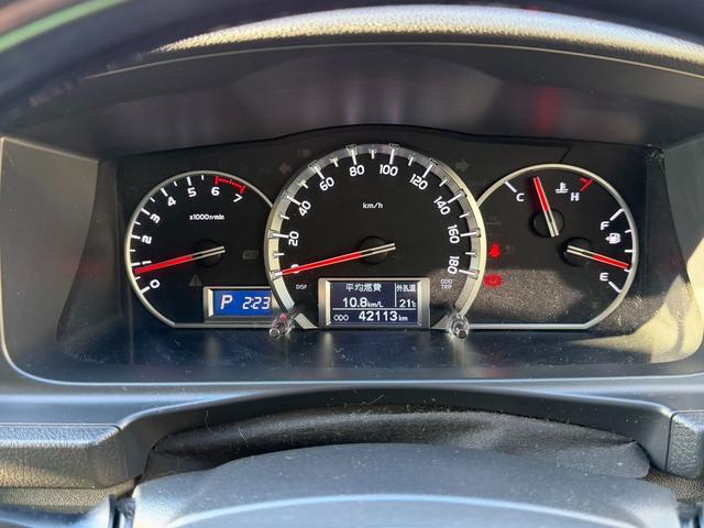 ハイエースバン スーパーＧＬ　ダークプライム　寒冷地仕様／ローダウン／１６インチアルミ／ベッドキット／フロントエアロ／７インチナビ／バックカメラ／（41枚目）