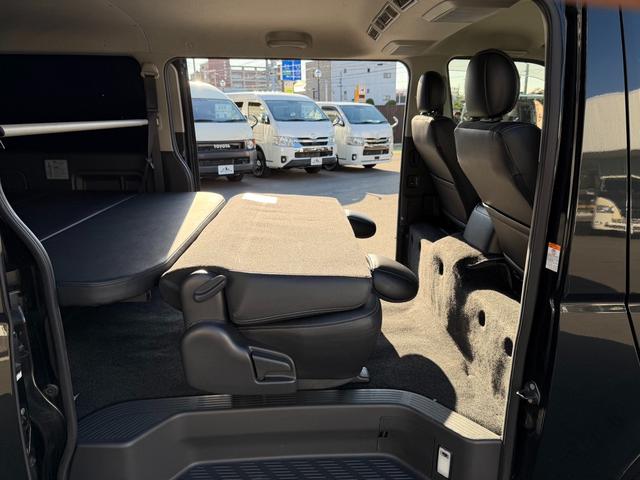 ハイエースバン スーパーＧＬ　ダークプライム　寒冷地仕様／ローダウン／１６インチアルミ／ベッドキット／フロントエアロ／７インチナビ／バックカメラ／（50枚目）