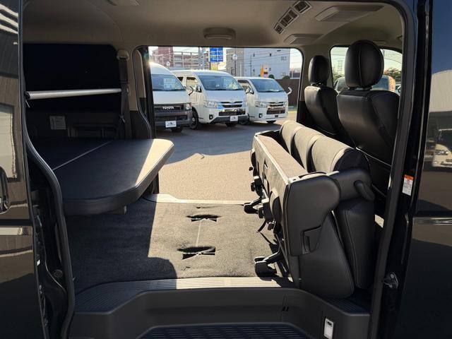 ハイエースバン スーパーＧＬ　ダークプライム　寒冷地仕様／ローダウン／１６インチアルミ／ベッドキット／フロントエアロ／７インチナビ／バックカメラ／（51枚目）