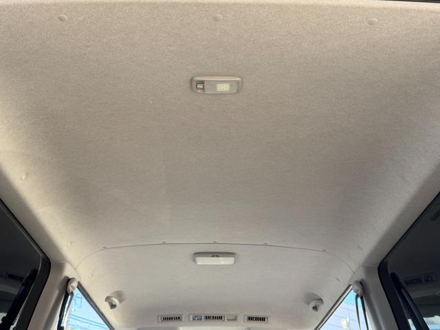 ハイエースバン スーパーＧＬ　ダークプライム　寒冷地仕様／ローダウン／１６インチアルミ／ベッドキット／フロントエアロ／７インチナビ／バックカメラ／（52枚目）