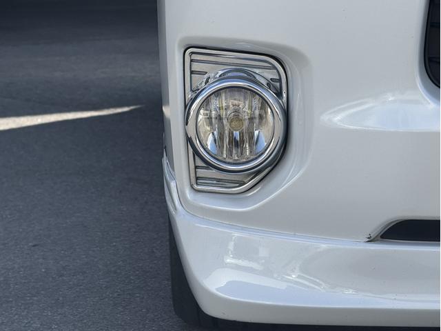 ハイエースバン ロングスーパーGL ローダウン/18inアルミホイール/BOXベッドキット/フルエアロ/バッドフェイスボンネット/ロッドホルダー(26枚目)