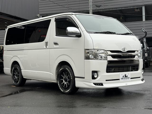 ハイエースバン スーパーGL ダークプライムII 17インチアルミ/ベッドキット/フロントエアロ/カロッツェリア後席モニター/カロッツェリア7インチナビ/シートカバー/衝突軽減ブレーキ/バックカメラ/両側小窓付きスライドドア/キャンピングカー(12枚目)