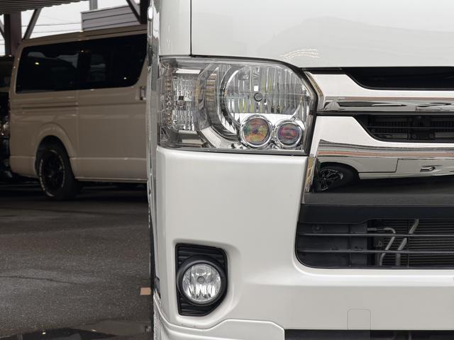 ハイエースバン スーパーGL ダークプライムII 17インチアルミ/ベッドキット/フロントエアロ/カロッツェリア後席モニター/カロッツェリア7インチナビ/シートカバー/衝突軽減ブレーキ/バックカメラ/両側小窓付きスライドドア/キャンピングカー(21枚目)