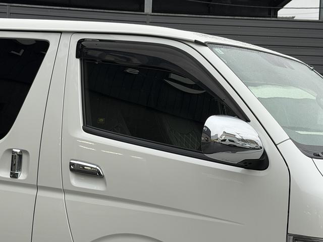 ハイエースバン スーパーGL ダークプライムII 17インチアルミ/ベッドキット/フロントエアロ/カロッツェリア後席モニター/カロッツェリア7インチナビ/シートカバー/衝突軽減ブレーキ/バックカメラ/両側小窓付きスライドドア/キャンピングカー(24枚目)