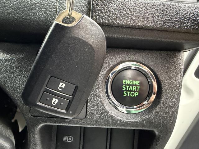 ハイエースバン スーパーGL ダークプライムII 17インチアルミ/ベッドキット/フロントエアロ/カロッツェリア後席モニター/カロッツェリア7インチナビ/シートカバー/衝突軽減ブレーキ/バックカメラ/両側小窓付きスライドドア/キャンピングカー(40枚目)