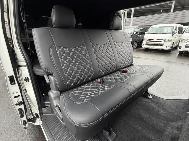 ハイエースバン スーパーGL ダークプライムII 17インチアルミ/ベッドキット/フロントエアロ/カロッツェリア後席モニター/カロッツェリア7インチナビ/シートカバー/衝突軽減ブレーキ/バックカメラ/両側小窓付きスライドドア/キャンピングカー(49枚目)