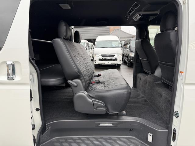 ハイエースバン スーパーGL ダークプライムII 17インチアルミ/ベッドキット/フロントエアロ/カロッツェリア後席モニター/カロッツェリア7インチナビ/シートカバー/衝突軽減ブレーキ/バックカメラ/両側小窓付きスライドドア/キャンピングカー(50枚目)
