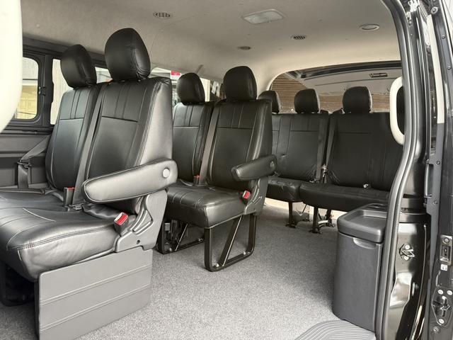 ハイエースワゴン ＧＬ　アルパイン後席モニター／アルパインディスプレイオーディオ／ＨＤＭＩユニット／シートカバー／純正１５インチアルミ（49枚目）