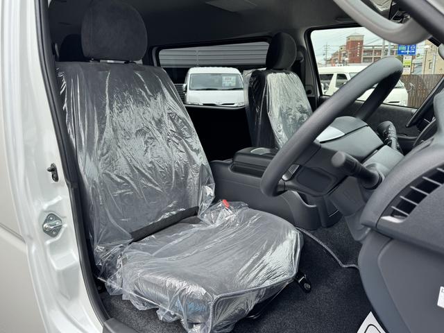 ハイエースワゴン ＧＬ　新車未登録　／４ＷＤ　／　４列１０人乗り　／ア　ルパインＢＩＧ－Ｘ　／ＥＴＣ　／パノラミックビューモニター　／（31枚目）