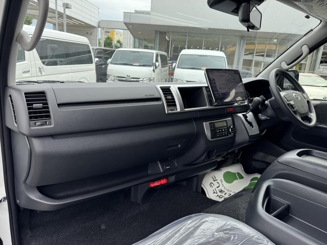 ハイエースワゴン ＧＬ　新車未登録　／４ＷＤ　／　４列１０人乗り　／ア　ルパインＢＩＧ－Ｘ　／ＥＴＣ　／パノラミックビューモニター　／（33枚目）