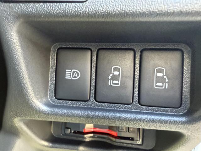 ハイエースバン ロングスーパーGL ダークプライムS 登録済み未使用車/ローダウン/17インチアルミ/カロッツェリア後席モニター/ベッドキット/フルエアロ/(40枚目)