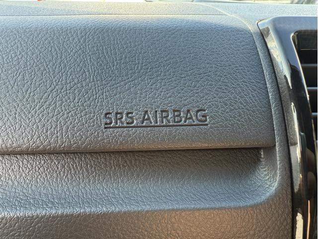 ハイエースバン ロングスーパーGL ダークプライムS 登録済み未使用車/ローダウン/17インチアルミ/カロッツェリア後席モニター/ベッドキット/フルエアロ/(44枚目)