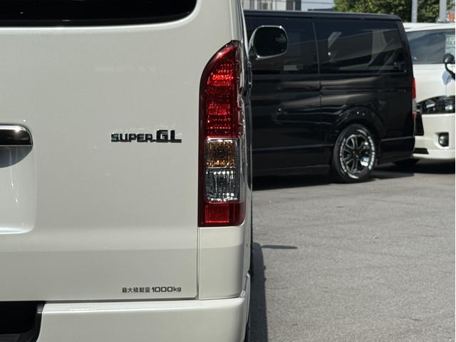 ハイエースバン ロングワイドスーパーGLダークプライムII 16インチアルミホイール/ベッドキット/純正ナビ/フルセグTV/ETC/衝突軽減ブレーキ/両側電動スライドドア(27枚目)
