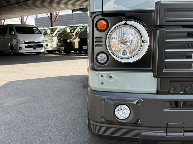 ハイエースバン ロングスーパーＧＬ　寒冷地仕様／ＤＥＦＡＣＥフェイスチェンジキット／１６インチアルミ／アルパインＢＩＧ－Ｘ／ベッドキット／ＥＴＣ／（20枚目）