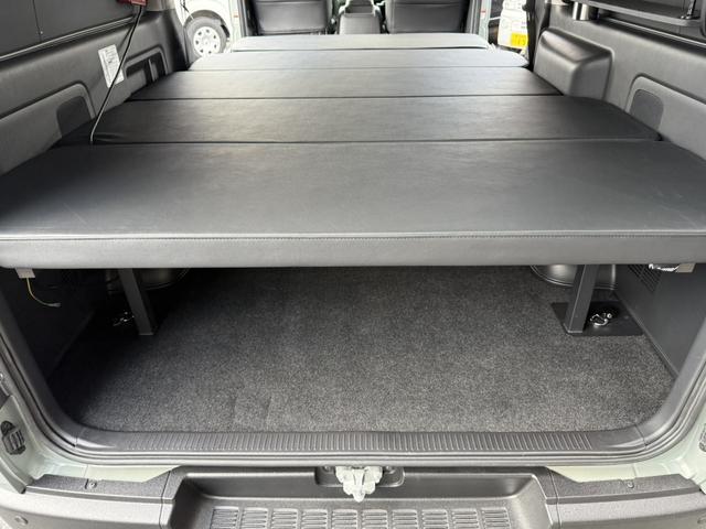 ハイエースバン ロングスーパーＧＬ　寒冷地仕様／ＤＥＦＡＣＥフェイスチェンジキット／１６インチアルミ／アルパインＢＩＧ－Ｘ／ベッドキット／ＥＴＣ／（32枚目）