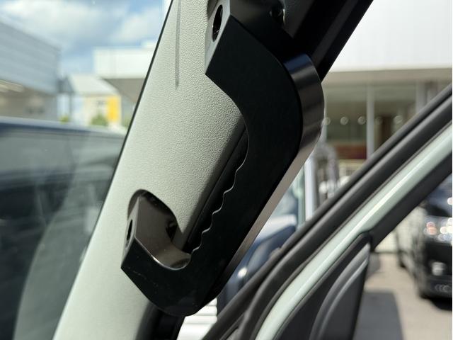 ハイエースバン ロングスーパーＧＬ　寒冷地仕様／ＤＥＦＡＣＥフェイスチェンジキット／１６インチアルミ／アルパインＢＩＧ－Ｘ／ベッドキット／ＥＴＣ／（38枚目）