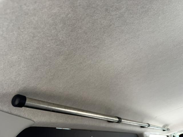 ハイエースバン ロングスーパーＧＬ　寒冷地仕様／ＤＥＦＡＣＥフェイスチェンジキット／１６インチアルミ／アルパインＢＩＧ－Ｘ／ベッドキット／ＥＴＣ／（54枚目）