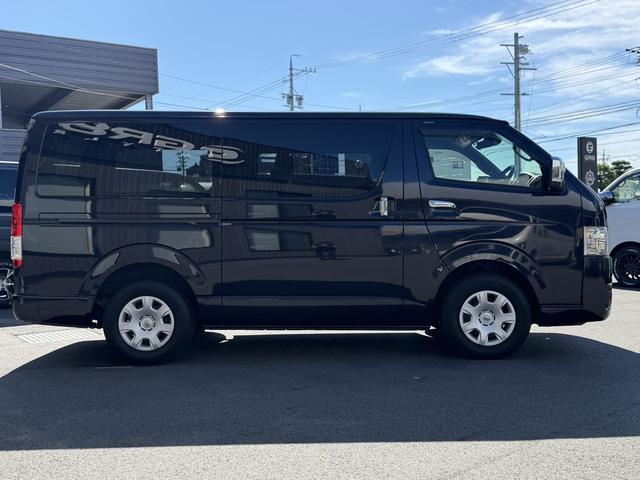 ハイエースバン スーパーGL ダークプライムII 純正7インチナビ/フルセグTV / ETC2.0 / パノラミックビューモニター / 衝突軽減ブレーキ /(18枚目)